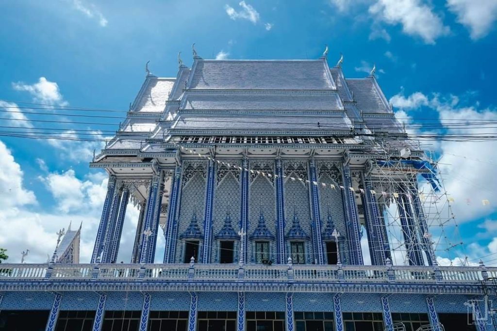 โบสถ์สีน้ำเงิน จันทบุรี กำลังก่อสร้างเรื่อยๆ