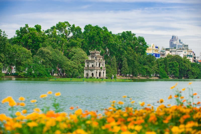 ทะเลสาบฮว่านเกี๋ยมที่เที่ยวถ่ายรูปสวยเวียดนาม 